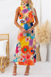 Vestido Maxi Sem Mangas com Gola de Laço e Estampado Floral