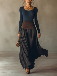 Benedetta | Conjunto de Top de Canalé y Falda Maxi Plisada, Azul Marino