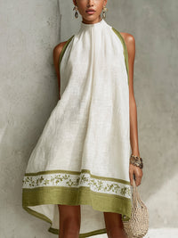 Vestido Mini A-Line Sem Mangas Branco e Verde-Azeitona com Estampado Floral