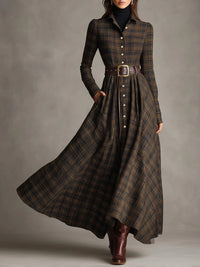 Vestido camisero largo de cuadros marrón y negro con solapas