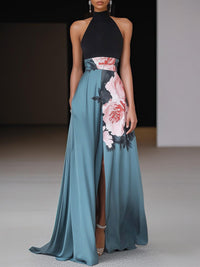 Vestido Maxi A-Line Sem Mangas com Abertura Preto e Padrão Floral