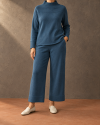 Catarina | Conjunto com gola alta canelada e calças de perna larga