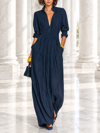 Daniela | Vestito lungo plissettato blu navy con scollo a V