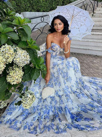 Vestido largo de organza con tirantes de lazo y estampado floral