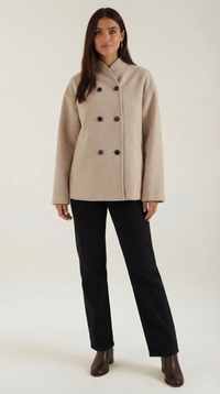 Chaqueta 'Pamela' Oversized con Cierre de Botones